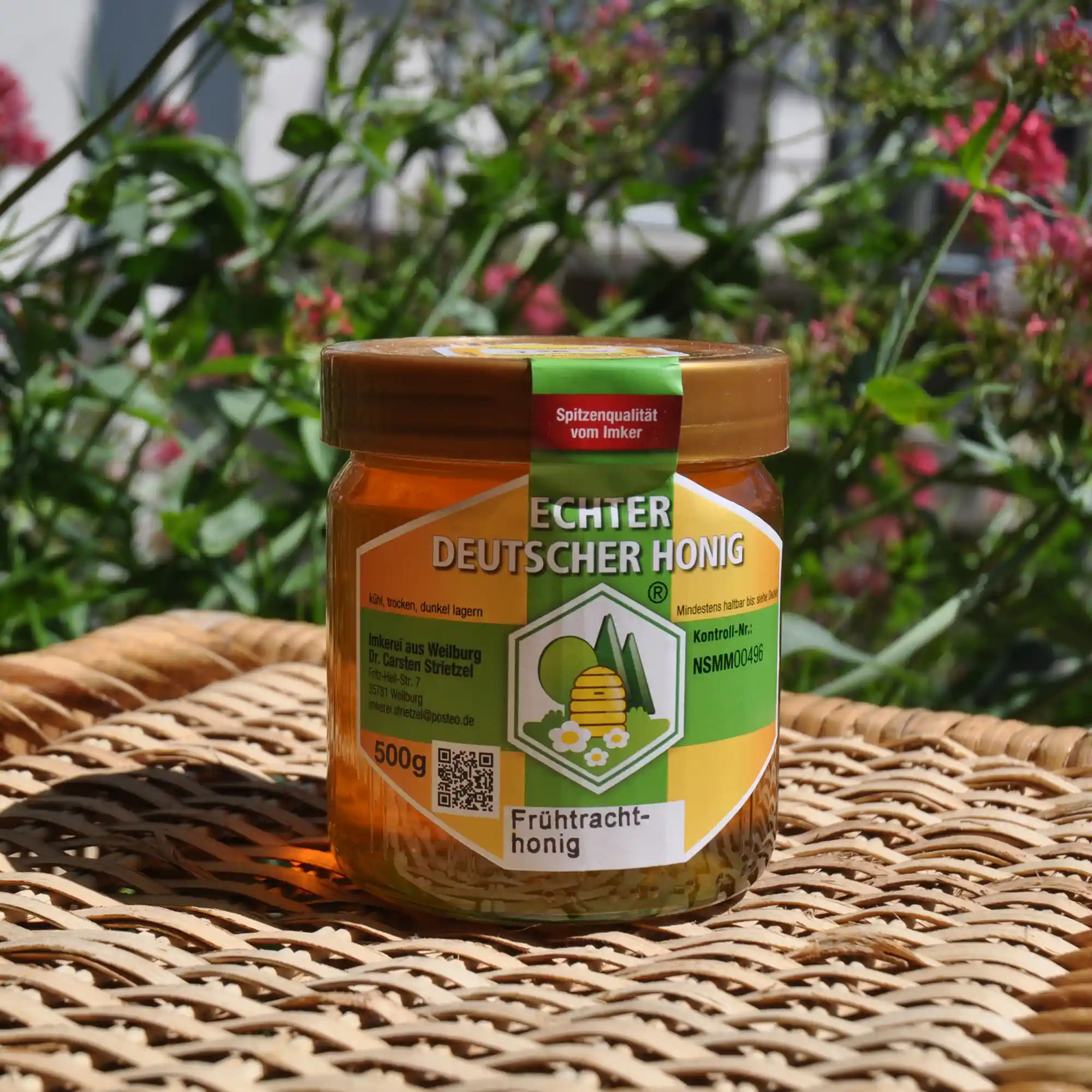 Frühtrachthonig im 500g Glas abgefüllt von Imkerei Engelgraben